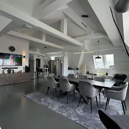 شقة House With Big Garden, 5 Min To Allianz Arena *