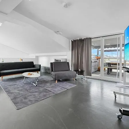 House With Big Garden, 5 Min To Allianz Arena * München